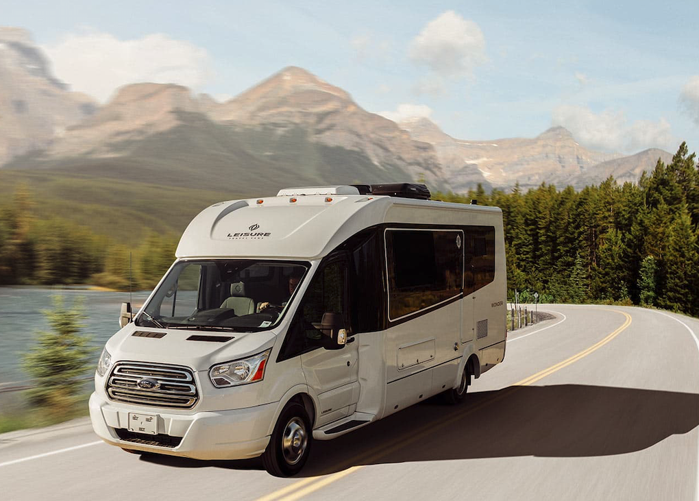 Grove RV Class C Motorhome - Leisure Travel Vans Wonder